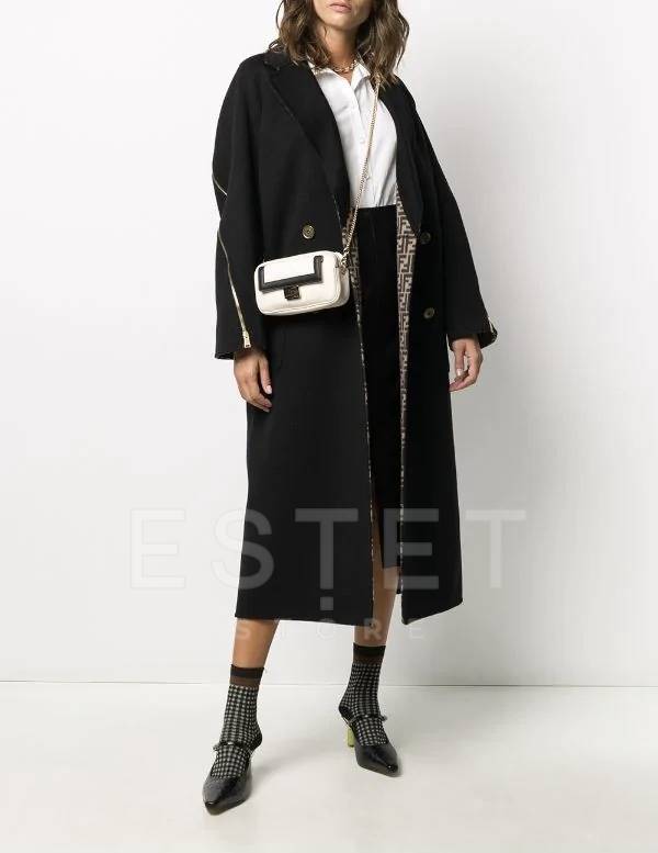 Сумка Fendi Easy 2 Baguette Кремовая