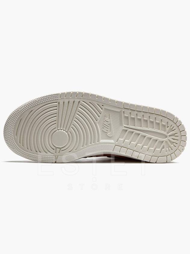 Кроссовки Nike Jordan 1 High Zoom Cmft Wmns Бежевые