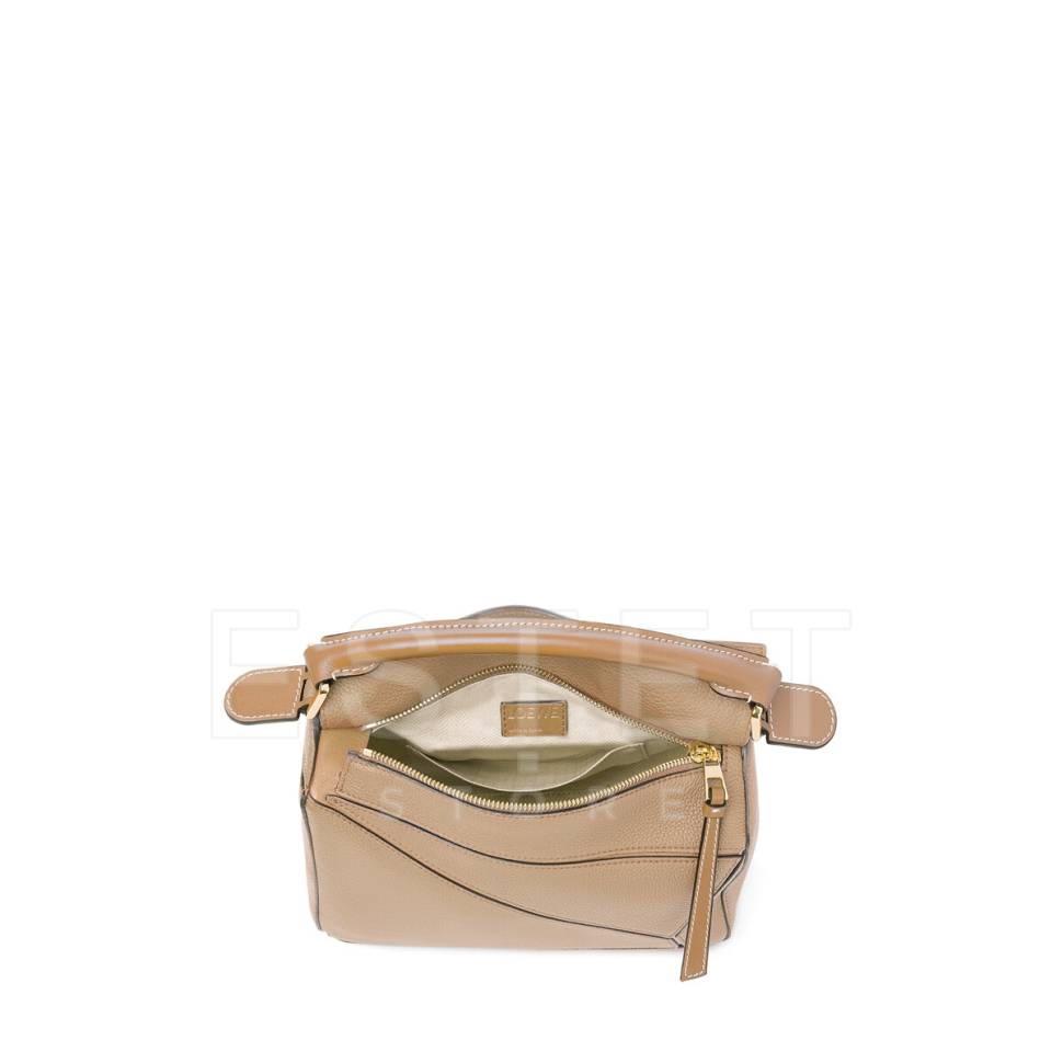 Сумка Loewe Puzzle Small Bag Sand