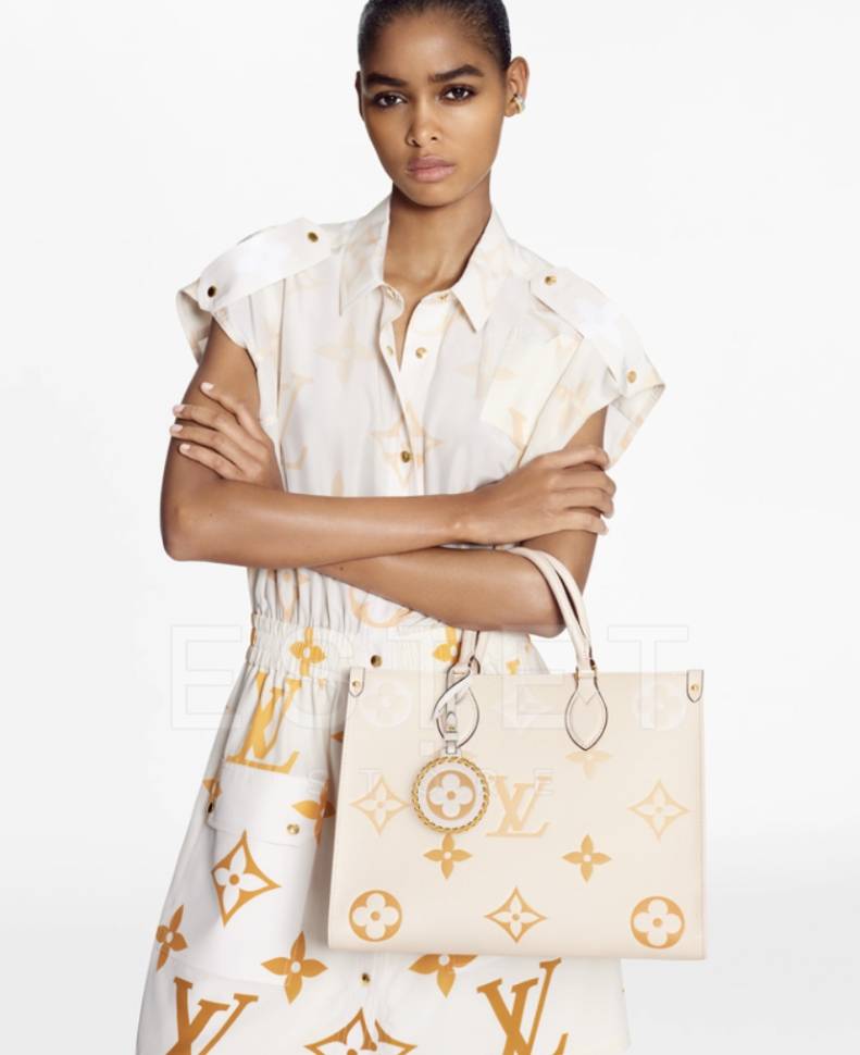 Сумка Louis Vuitton Onthego Mm Кремовая