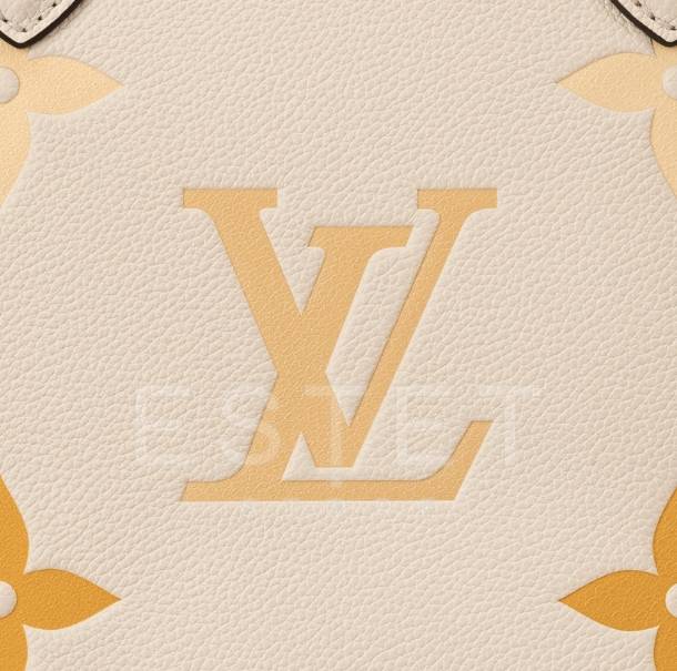 Сумка Louis Vuitton Onthego Mm Кремовая