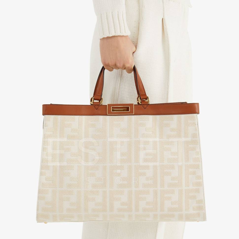 Сумка Fendi Peekaboo X-tote Белая