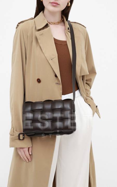 Сумка Bottega Veneta Padded Cassette Темно-коричневая