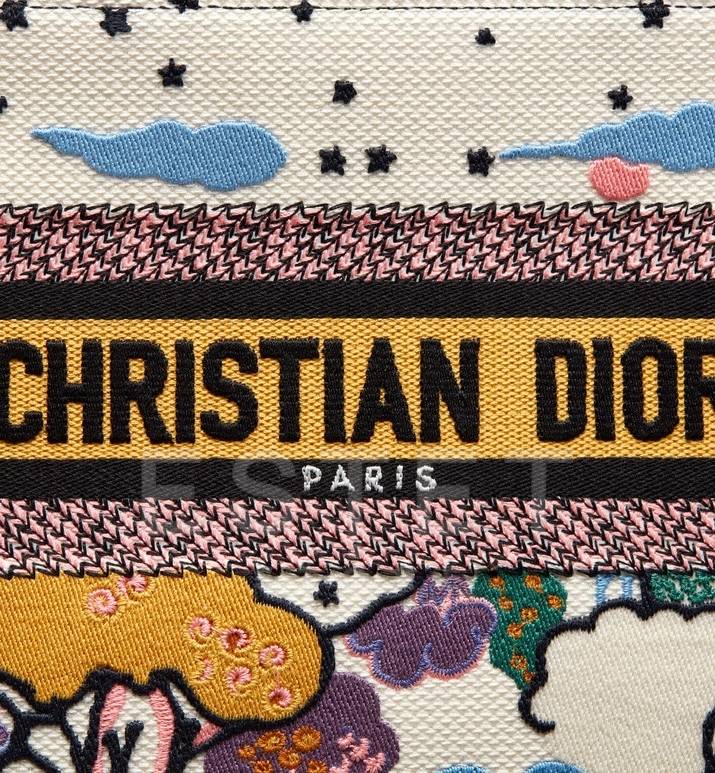 Сумка Dior Book Tote Белая